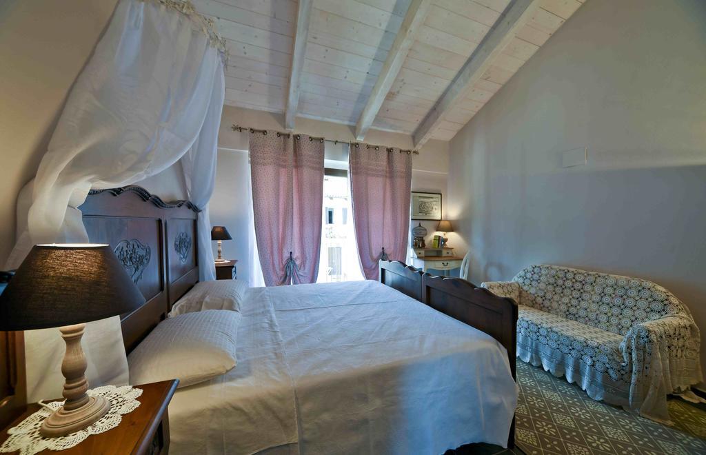 Casa Nalin Apartment La Morra Room photo